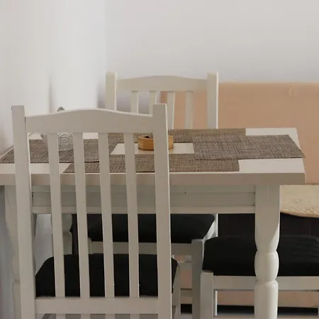 Ionian Blue Ii * Himare