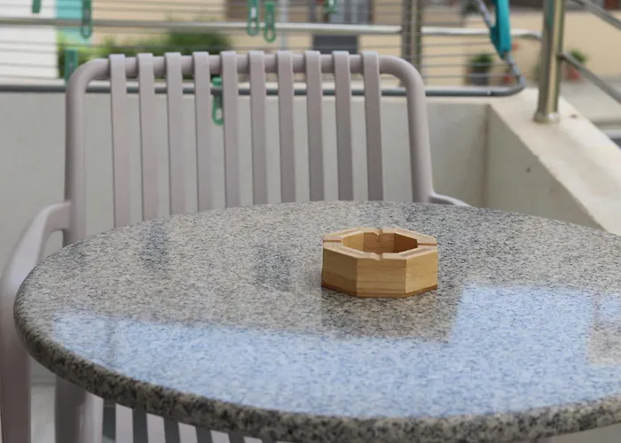 Ionian Blue Ii Daire