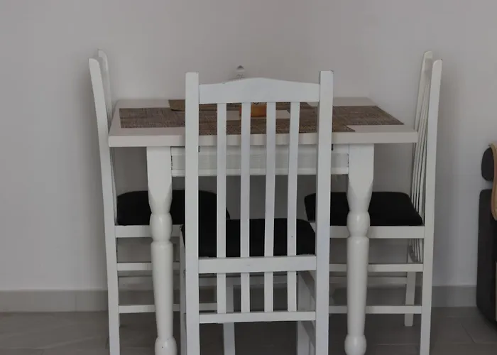 Daire Ionian Blue Ii *